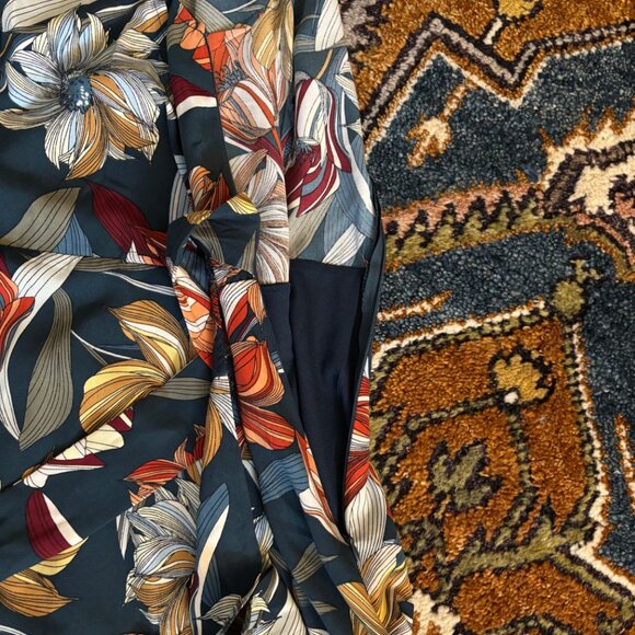 Boutique Floral Wrap Dress with Side Zip - Picture 3 of 6